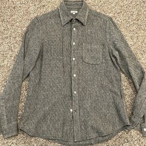 Steven Alan button down size small. Geometric pattern.